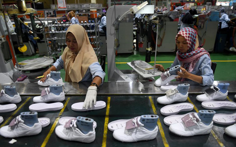 Produksi Sepatu Anjlok 20% Terdampak Lonjakan Covid-19 di Kudus