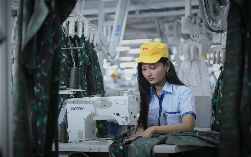 Jalan Panjang Pemulihan Emiten Sektor Tekstil