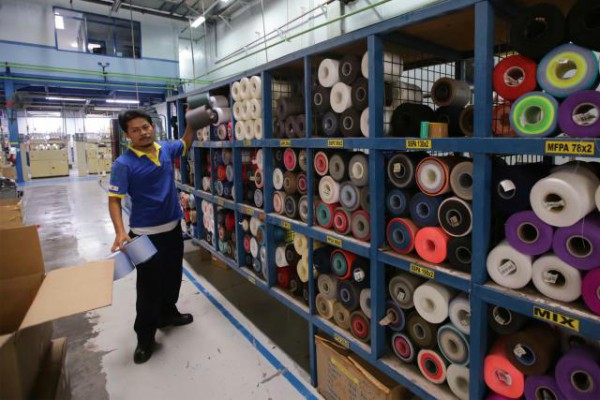 Lepas Isu Bahan Baku, Industri Tekstil Diteror Kenaikan TDL 2022