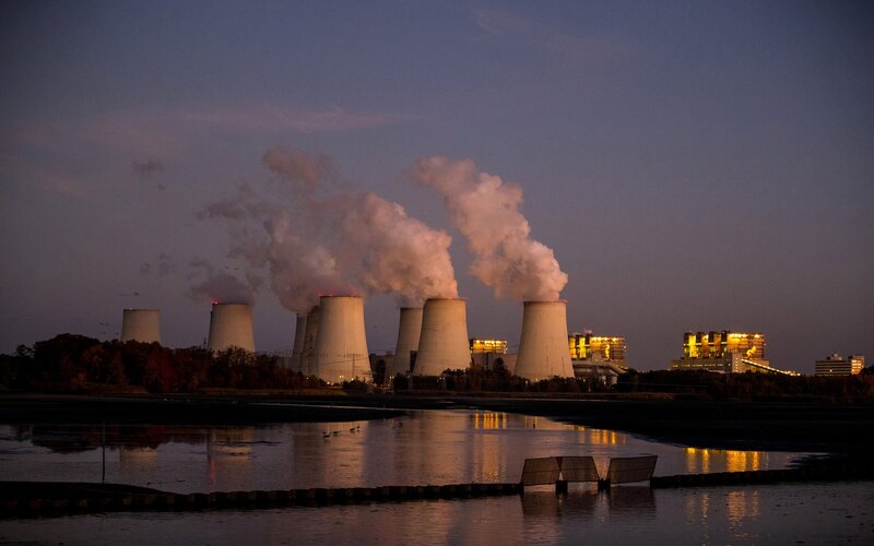 Pajak Karbon Berlaku April, Perekonomian Akan ‘Sedikit Tercubit'