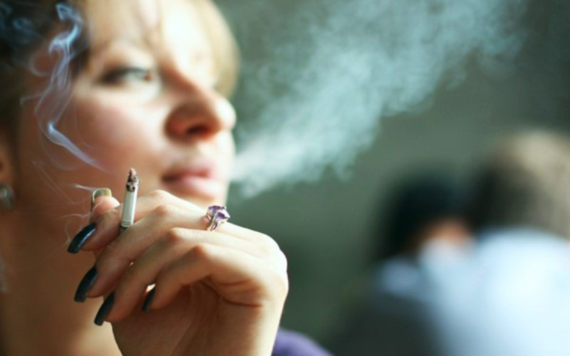  Simak Korelasi Kebiasaan Merokok dengan Kekerdilan