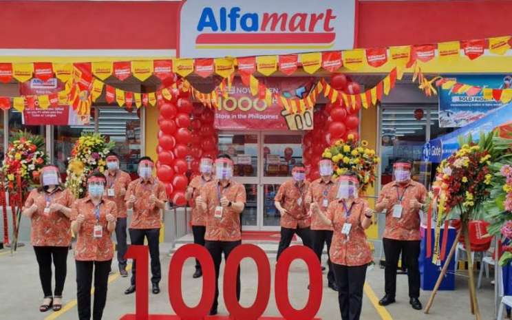 Bisnis Indonesia AMRT Jorjoran Investasi, Persaingan Minimarket Makin ...