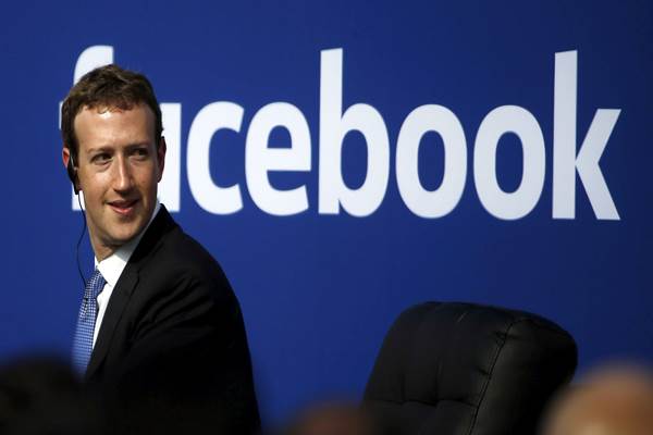 Facebook Dikabarkan akan PHK 12.000 Karyawan