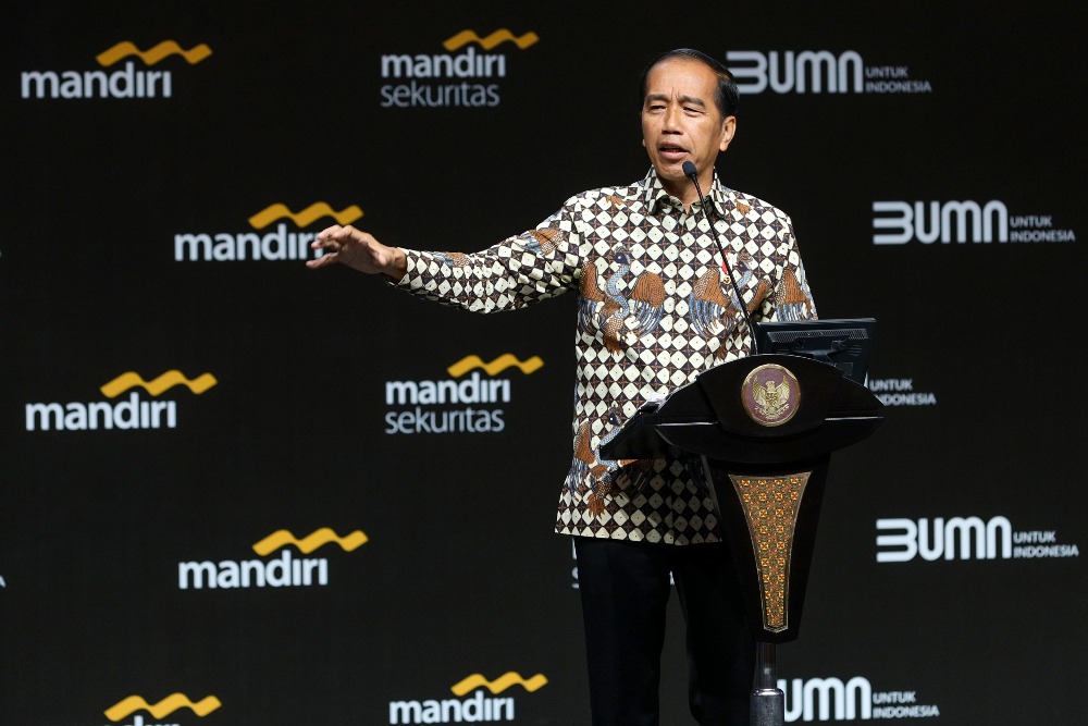 Ultimatum Presiden Jokowi Urai Benang Kusut Bisnis Jasa Keuangan