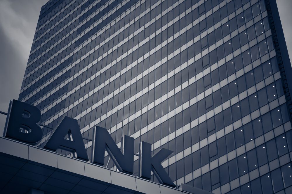 Pelajaran Berharga bagi RI di Balik Runtuhnya Bank-bank Global