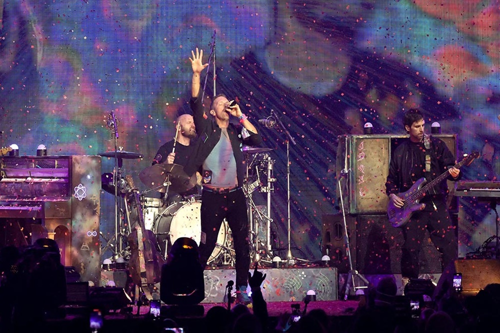 Misi Konser Coldplay Untuk Penggemar Indonesia